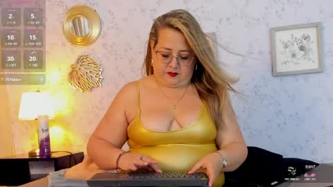 Martina Caicedo online show from March 31, 11:54 am