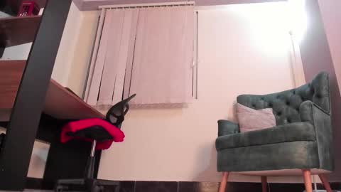 martinasoto online show from September 12, 2:35 am