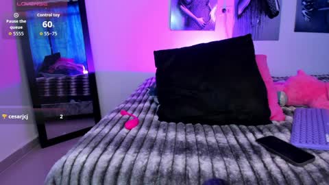 Martina vizmara    online show from April 4, 8:05 pm