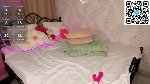 mary__bailey online show from November 24, 12:53 am