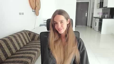 Mary Jane online show from February 2, 5:04 am