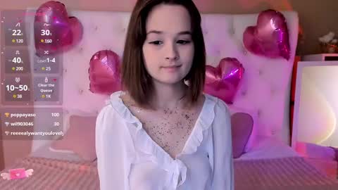 Snapshot of mary_u chatting on February 21, 6:18 am Ur Mary online show from February 21, 6:18 am