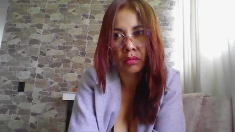 Engracia online show from May 26, 1:50 pm