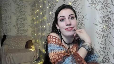 Mary Lou online show from December 4, 10:07 am