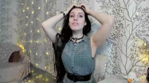 Mary Lou online show from December 6, 3:24 am