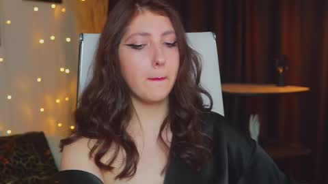 Mary Miller online show from October 16, 6:35 am