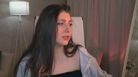 Mary Miller online show from September 18, 10:41 am