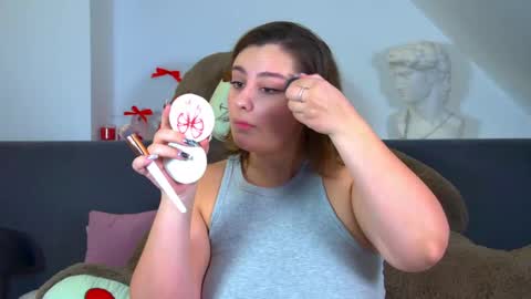 MaryMurrays online show from October 12, 7:05 pm