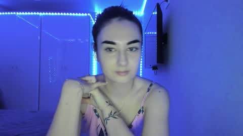 Mary online show from February 20, 5:29 am