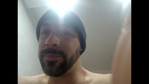 masculinotop online show from March 8, 8:18 am