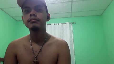 Max online show from February 20, 1:57 am