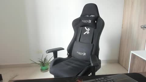 massimo_danger online show from October 21, 8:12 pm