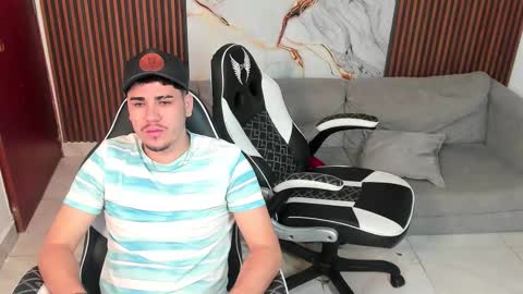 master_javi online show from September 21, 6:06 am