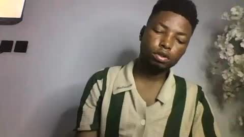 Master Kael online show from December 16, 3:03 am