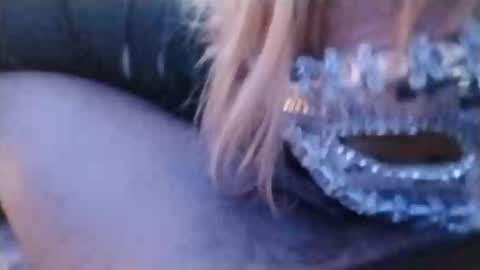 Masterandblondie online show from January 14, 6:32 am