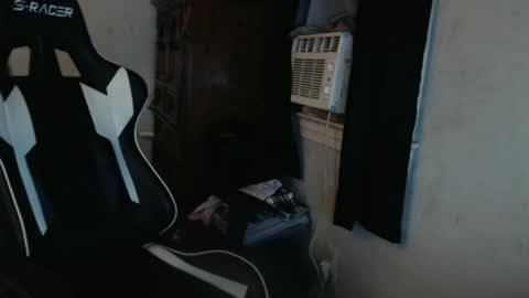 MasterbateMike online show from May 30, 8:46 am