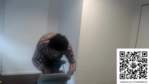 Snapshot of masterdomfuck chatting on October 9, 8:03 pm Masterdomfuck online show from October 9, 8:03 pm