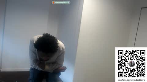 Snapshot of masterdomfuck chatting on October 13, 8:33 pm Masterdomfuck online show from October 13, 8:33 pm