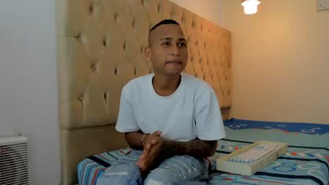 mastermorenohot23 online show from July 19, 10:18 am