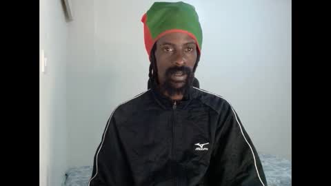 Snapshot of masterr_bate chatting on September 21, 2:59 am Marl online show from September 21, 2:59 am