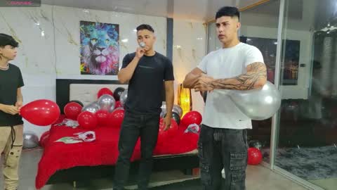 Team Cris Darwin- Fernando- Stiven- David online show from April 6, 12:06 pm