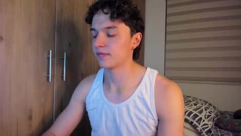 Snapshot of mastrangelo_x chatting on September 16, 4:37 am Mastran online show from September 16, 4:37 am