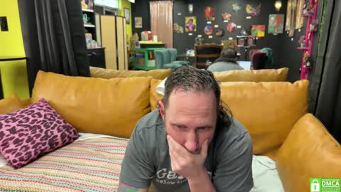 Jer and Kel online show from February 24, 9:20 pm