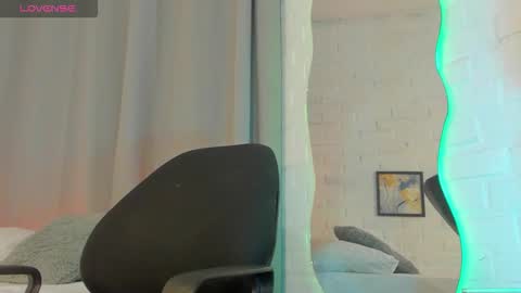 MATEO HUNTER online show from February 1, 7:11 pm