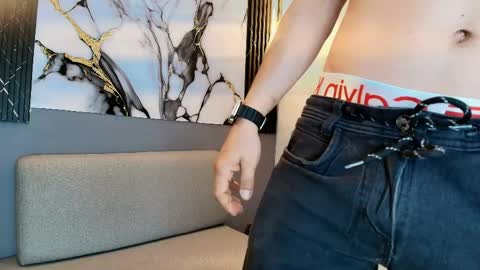 matheo_parker5 online show from June 2, 2:19 pm