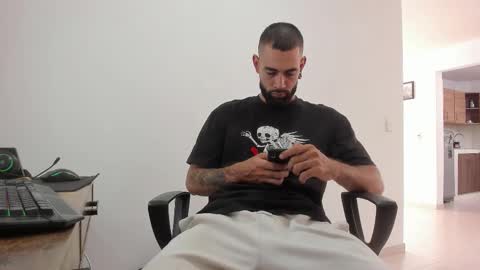 Matheus     online show from November 30, 8:27 pm