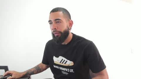 Snapshot of matheusbeard2 chatting on January 30, 9:36 pm Matheus online show from January 30, 9:36 pm