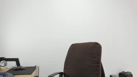 Snapshot of matheusbeard2 chatting on December 12, 1:06 pm Matheus online show from December 12, 1:06 pm