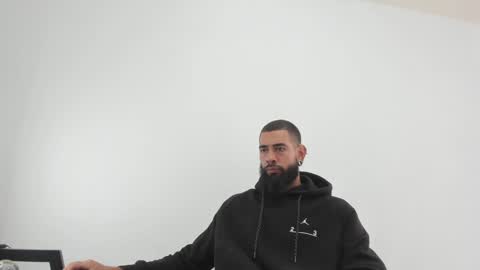 Snapshot of matheusbeard2 chatting on January 28, 5:35 pm Matheus online show from January 28, 5:35 pm