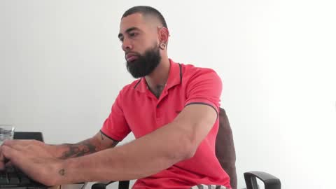 Snapshot of matheusbeard2 chatting on January 17, 6:23 pm Matheus online show from January 17, 6:23 pm