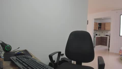 Matheus     online show from January 14, 9:45 pm