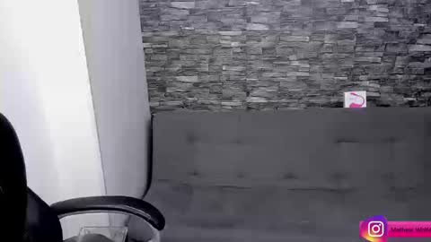 Mathew Independent model online show from September 25, 3:35 am