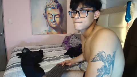 MATHIAS online show from March 26, 12:17 am