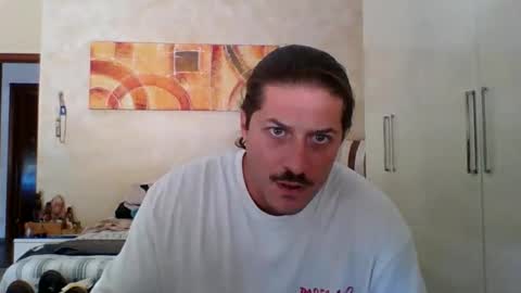 Snapshot of matteushh87 chatting on September 18, 10:19 am matteushh87 online show from September 18, 10:19 am