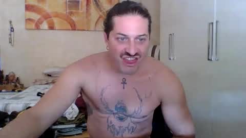 Snapshot of matteushh87 chatting on September 16, 10:06 am matteushh87 online show from September 16, 10:06 am