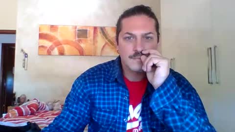 Snapshot of matteushh87 chatting on October 8, 11:05 am matteushh87 online show from October 8, 11:05 am