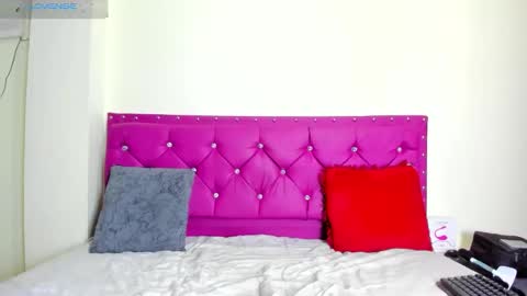 matthewlatinc online show from January 13, 1:46 am