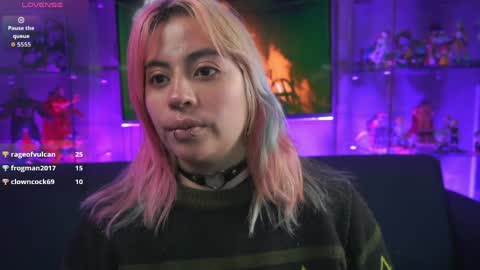 TATIANA  AND ROUS online show from April 8, 11:02 am