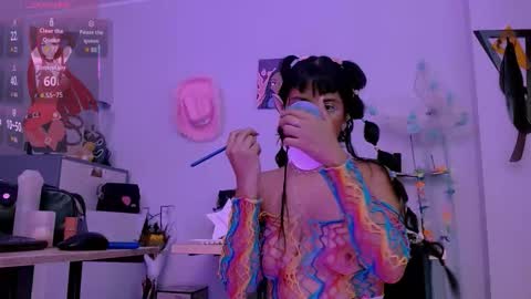 Snapshot of mattilda_18 chatting on October 16, 9:24 pm mattilda_18 online show from October 16, 9:24 pm