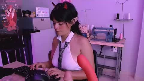 Snapshot of mattilda_18 chatting on September 30, 9:03 pm mattilda_18 online show from September 30, 9:03 pm