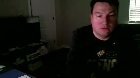 matty039 online show from December 8, 7:32 pm