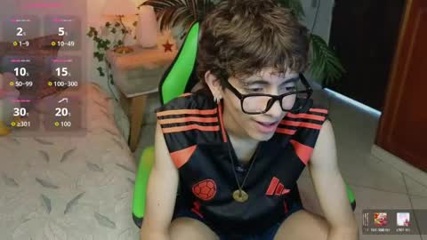 matty_spark online show from May 27, 1:19 pm