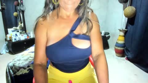 Snapshot of mature_bigboobs__ chatting on September 15, 2:40 pm mature_bigboobs__ online show from September 15, 2:40 pm