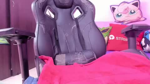 Snapshot of mature_bitch_monster_ass chatting on December 11, 3:26 pm call me mommy online show from December 11, 3:26 pm