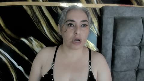 mature_gold online show from January 19, 12:48 pm