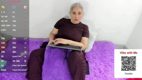 danna mature online show from February 4, 12:31 pm